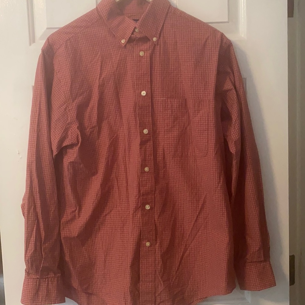 Men’s button down size M